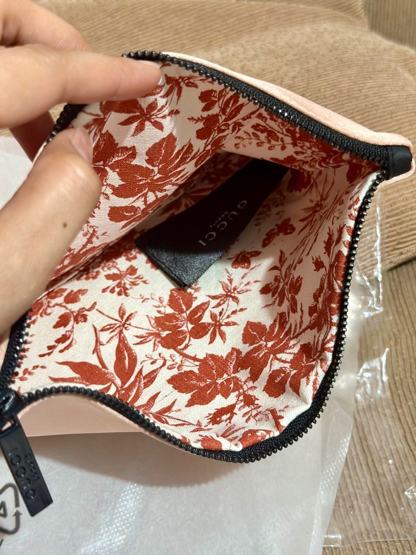 Gucci pouch bloom on sale