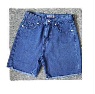 (Category: ) located in . Submitted by djmlat (Listing ID 1314340343, Image 1). Description: .