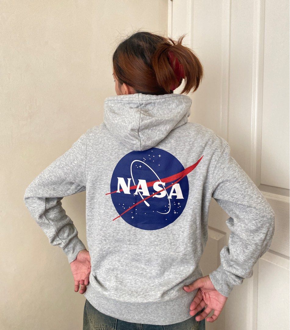 H&M NASA Hoodie (Category: Coats, Jackets and Outerwear) located in Cavite. Submitted by _cc25 (Listing ID 1314244360, Image 3). Description: Bought this for 1,680. Selling low. Rfs: decluttering .