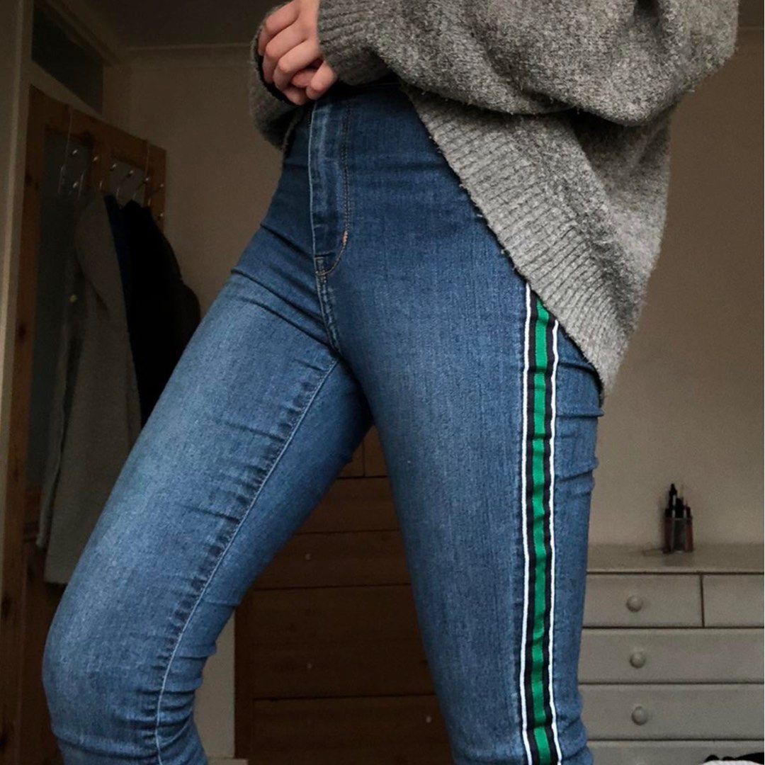 Jeans with green stripe online
