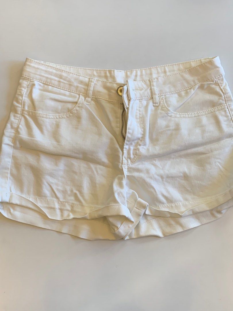 H&m white shorts clearance