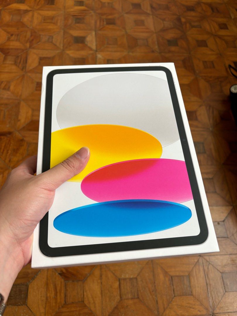 iPad 10th Generation 256gb (Brand New) (Category: iPad) located in Manila. Submitted by eclipse58 (Listing ID 1314196019, Image 2). Description: For Sale: iPad 10th Generation (256gb) - Silver Color - Authentic and Brand New (never opened) Price: 32,480 Location: Quezon City .