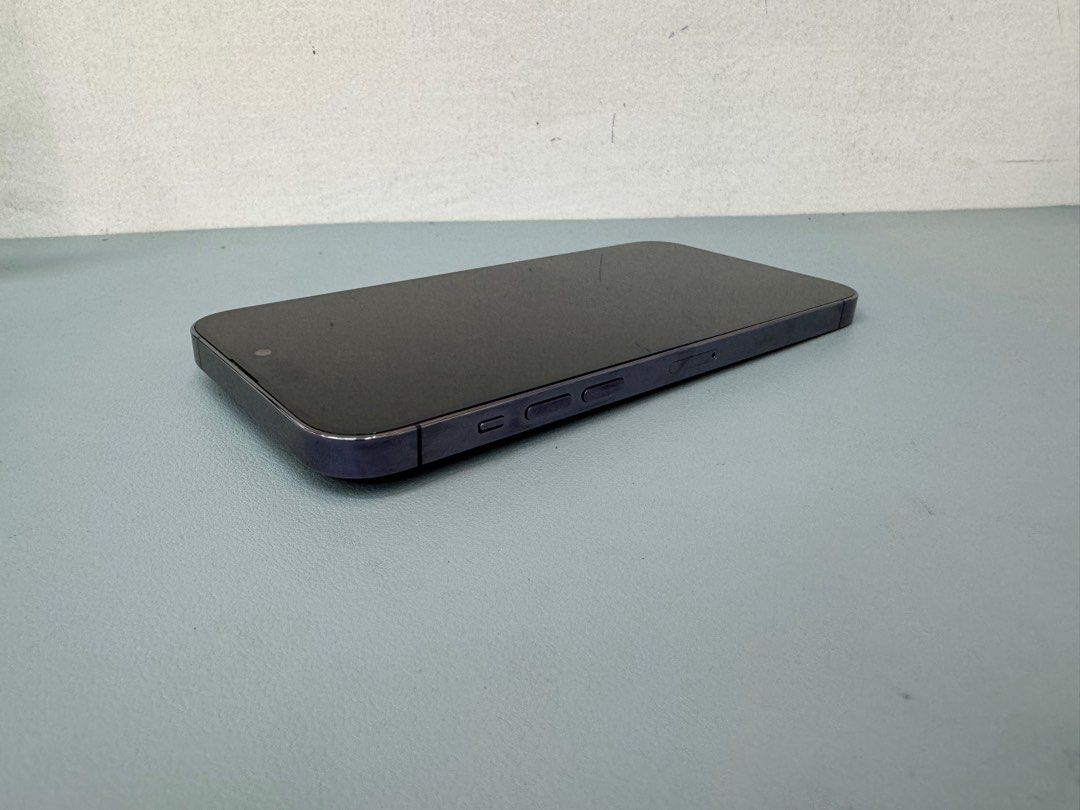 iphone 14 pro max 1TB purple 2ndhand openline (Category: iPhone 14 Series) located in San Juan City. Submitted by uniwyse (Listing ID 1314304636, Image 3). Description: iphone 14 pro max 1TB purple 2ndhand openline Price: 54,900 you can DM chat For more inquires 100% original 100% authentic / legit / original Item Condition - The item is secondhand condition, - 99% smoothness, overall cosmetics - 100% working no issue & hidden defect -factory unl