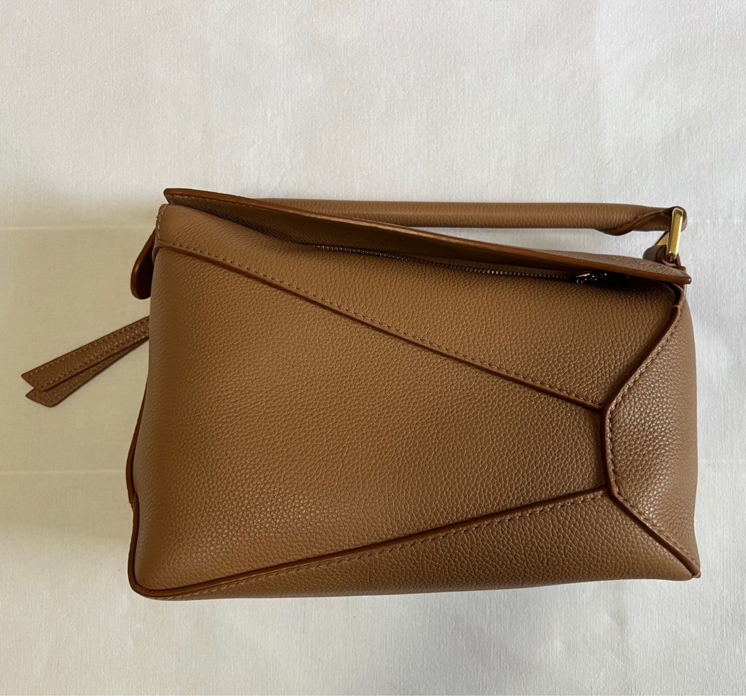 Loewe Puzzle Bag Women s Fashion Bags Wallets Shoulder Bags on Carousell