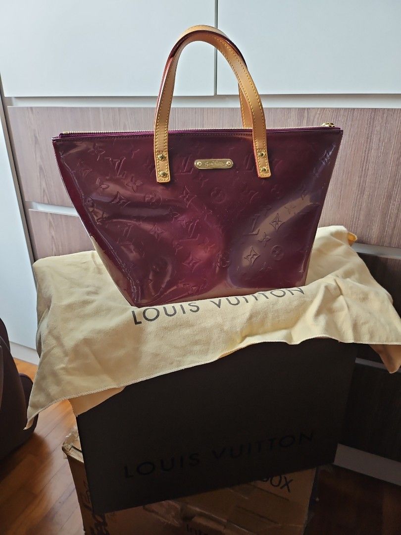 Louis Vuitton Maroon Bellevue PM TOP HANDLE BAG IN PATENT LEATHER GOLD HARDWARE