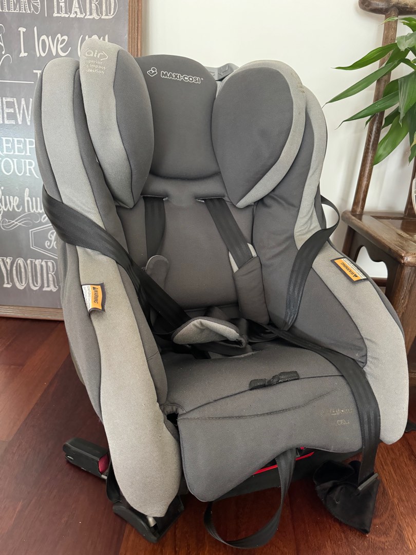 Maxicosi Baby Car Seat Babies Kids Going Out Car Seats on Carousell