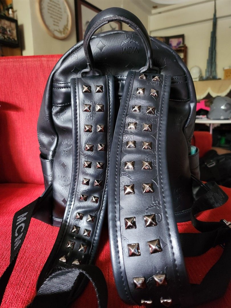 Mcm backpack no studs top