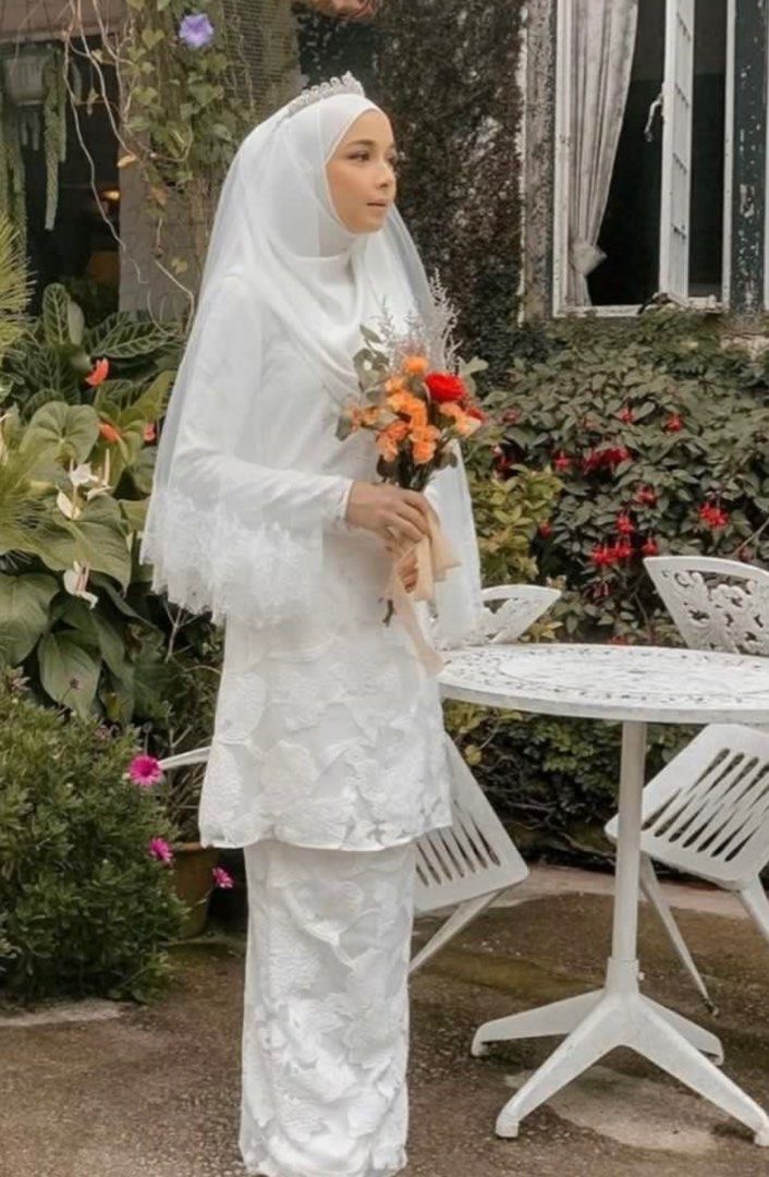 Tunku aminah wedding dress outlet