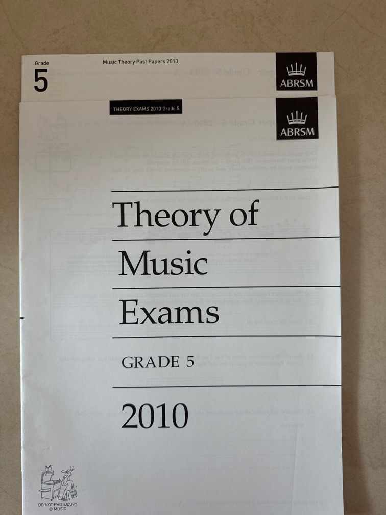 ABRSM MUSIC THEORY PAST PAPERS 2013 GRADE 6