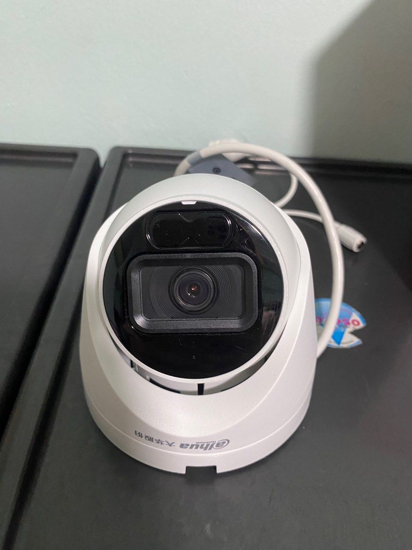 Network Camera (Category: Everything Else) located in Singapore. Submitted by pawooful (Listing ID 1314317761, Image 2). Description: Camera can be assessed through app on desktop, laptop and smartphone. .