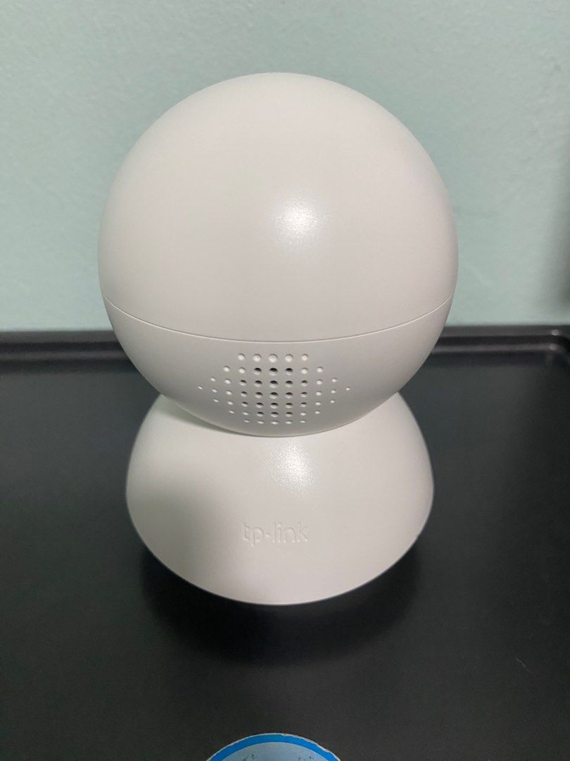 Network Camera (Category: Security Systems & CCTV Cameras) located in Singapore. Submitted by pawooful (Listing ID 1314318604, Image 2). Description: Camera can be assessed through app on desktop, laptop and smartphone. Can rotate as well. .