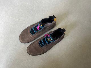 （分類：）位於 。 由 thisishitdope 提交（商品編號 1314208739，圖片 1）。簡介： 。
