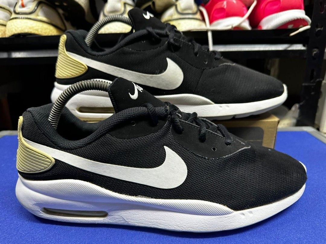 Nike Air Max Oketo 8.5uk Men s Fashion Footwear Sneakers on Carousell