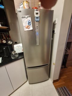 (Category: ) located in . Submitted by weida2022 (Listing ID 1314193320, Image 1). Description: .