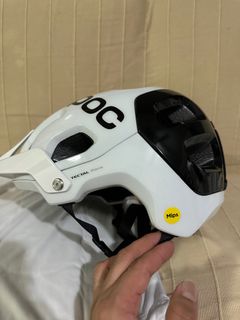 (Category: ) located in . Submitted by bike2x (Listing ID 1314168343, Image 1). Description: .