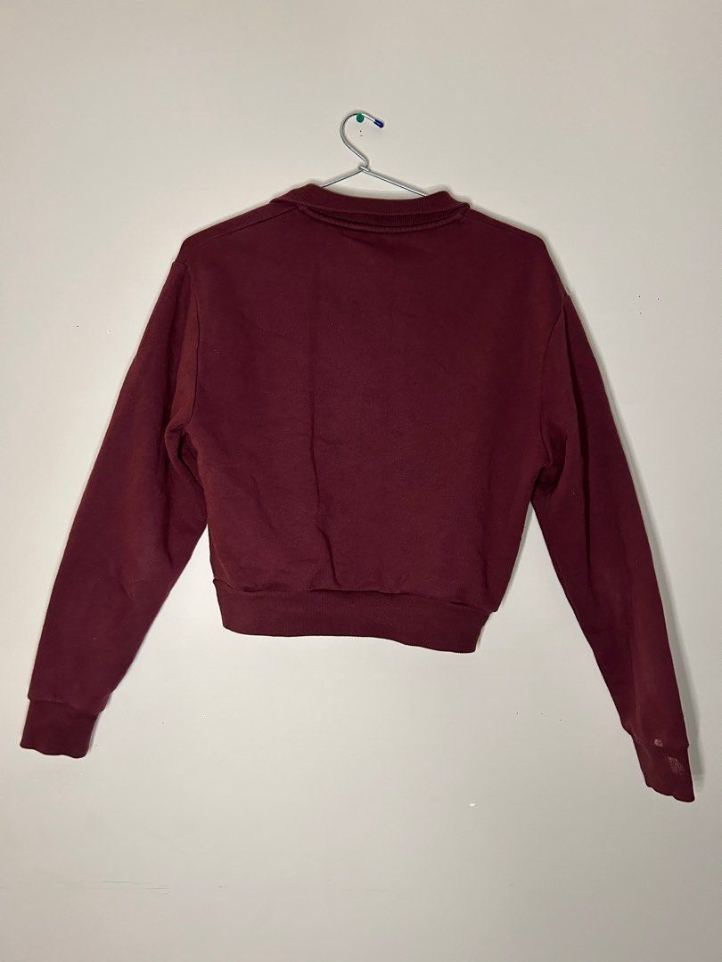 Quarter zip long sleep crop sweater (Category: Clothes) located in Toronto. Submitted by venya260 (Listing ID 1314362646, Image 3). Description: Brand: George Size: US XS Colour: Maroon, yellow and white Clothing Blend: N/A Condition: Used.