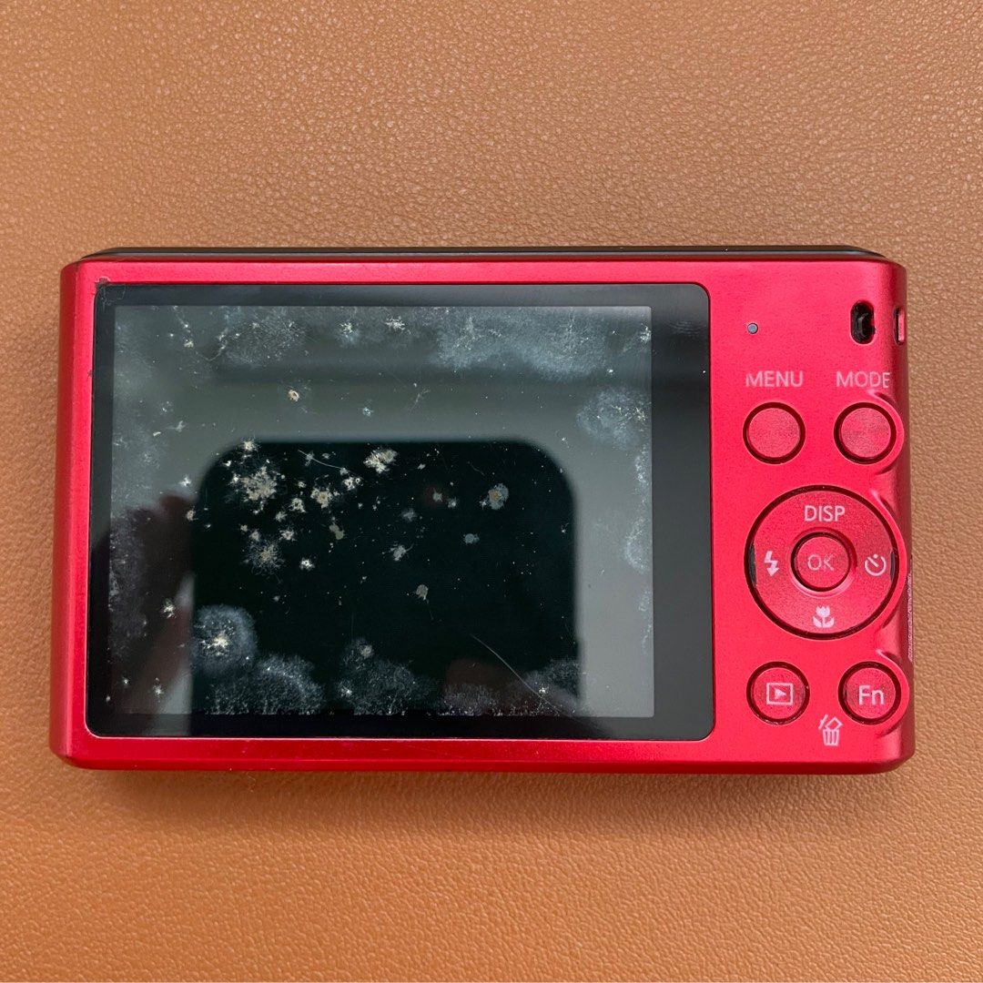 Samsung st66 digicam (Category: Cameras) located in Manila. Submitted by pl4y_it_4g4in (Listing ID 1314176246, Image 2). Description: Used Issue: screen (2nd and 3rd photo) Flash working Zoom working Video mode working All shooting mode working With battery .