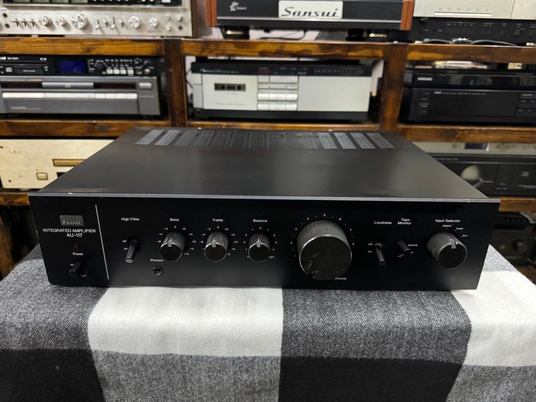 Ampli Intégré Sansui AU-117 (1978-80) – Très Bon état – Made In Japan – Vintage