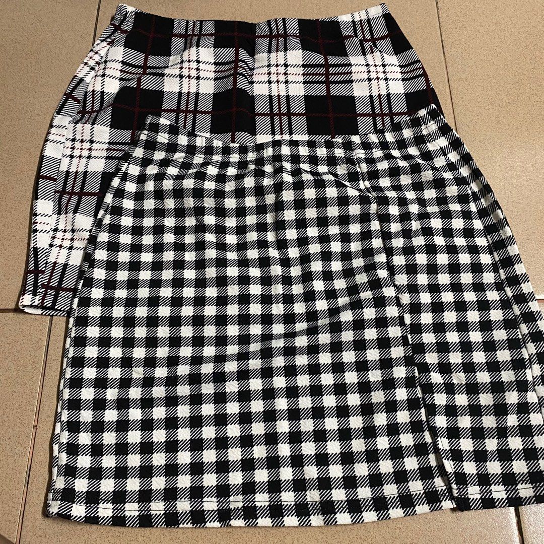 Skirts - take all (Category: Skirts) located in Manila. Submitted by ranze (Listing ID 1314252029, Image 2). Description: Checkered skirts. Perfect for everyday basic fits. Skirt in the front has a slit .