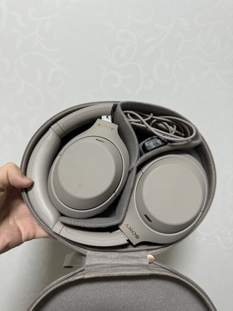 匿名配送 Sony WH1000XM5 シルバー