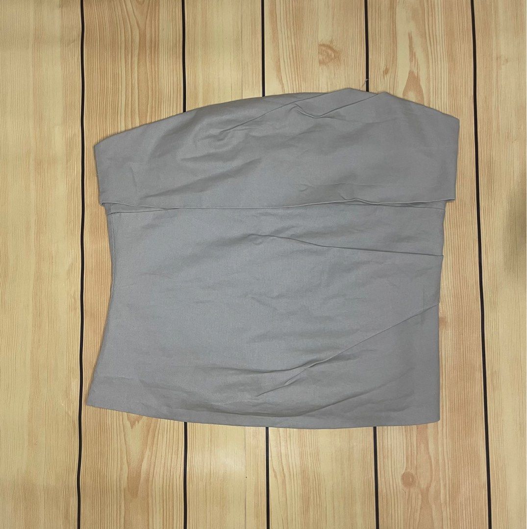 TUBE LINEN COORDINATES (Category: Sets or Coordinates) located in Manila. Submitted by chococandysprinkles (Listing ID 1314316373, Image 1). Description: bought this for 1200 never worn sinukat lang pleated yung design xs on tag :) .
