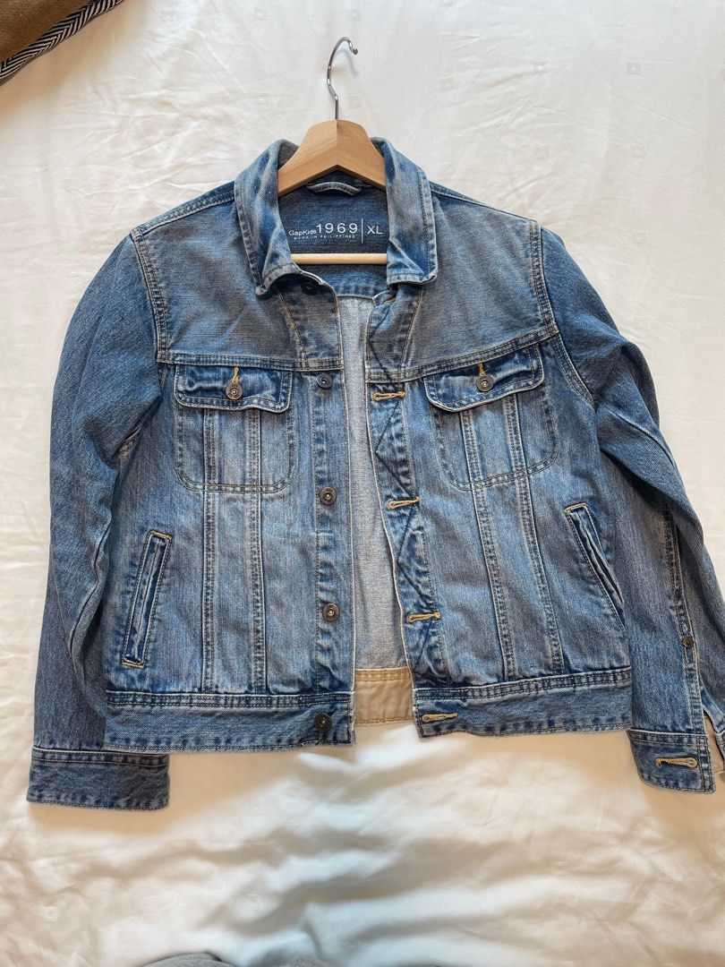 Vintage GAP Kids Denim Jacket in Great Condition Women s Fashion Coats Jackets and Outerwear on Carousell