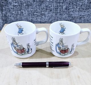 Wedgwood of etruria & barlaston peter rabbit miniature tea set ...