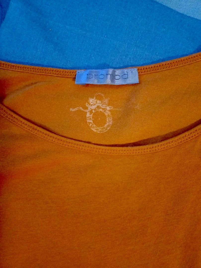 Women's long sleeve pullover (Category: Sets or Coordinates) located in Santa Rosa. Submitted by shop_by_terri (Listing ID 1314219098, Image 2). Description: VG condition. Slightly used. Copper color. Pull over, stretchable Jersey material.