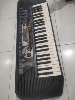 Yamaha PSR 79 Keyboard piano