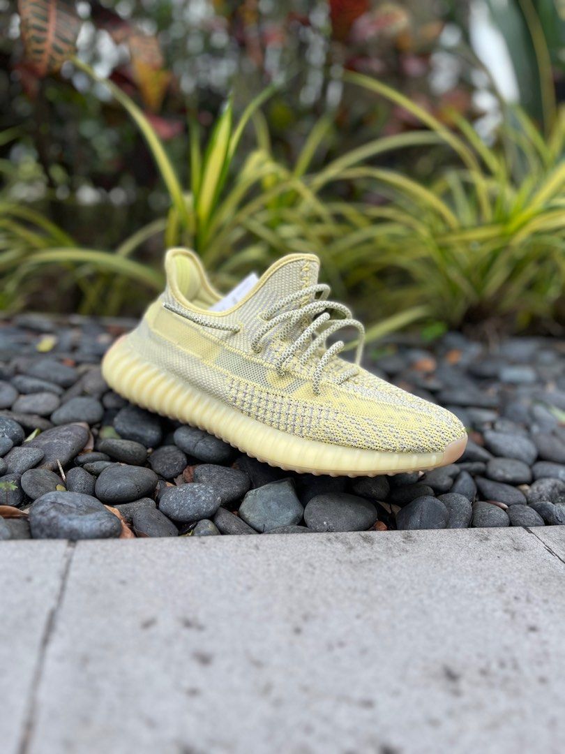 yeezy antlia on feet