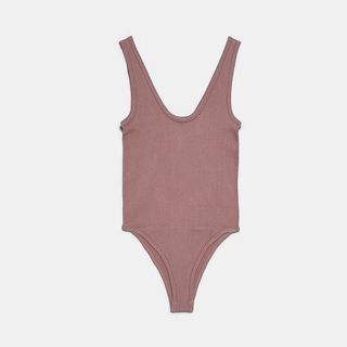 (Category: ) located in . Submitted by shopprelovedxisabel (Listing ID 1314326744, Image 1). Description: .