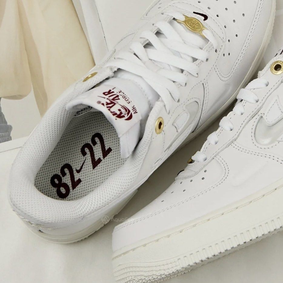 AF1 07 PRM Jewel History of Logos White Sail