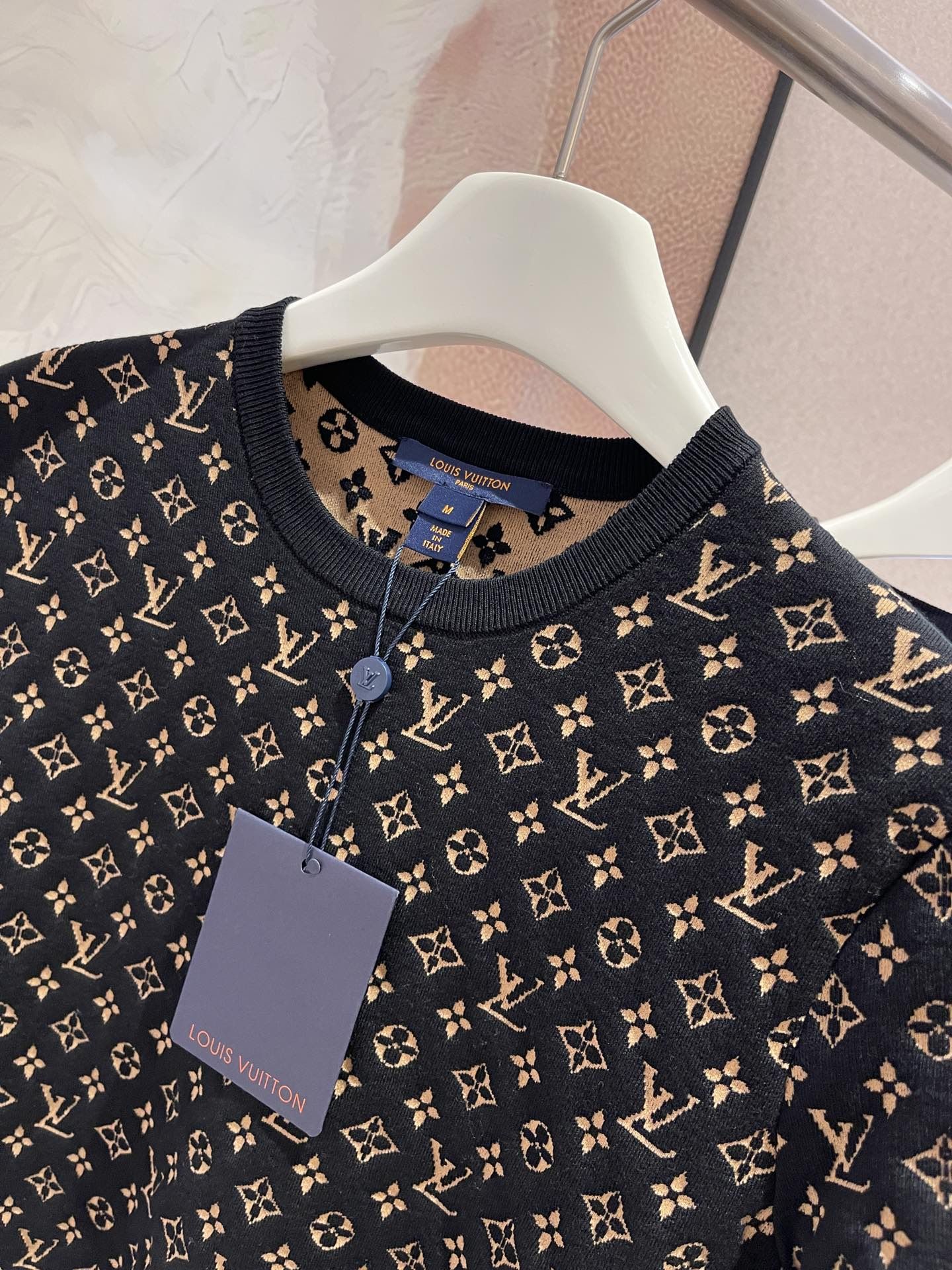 Authentic lv women s old hanging knitted short sleeves Luxury Apparel on Carousell