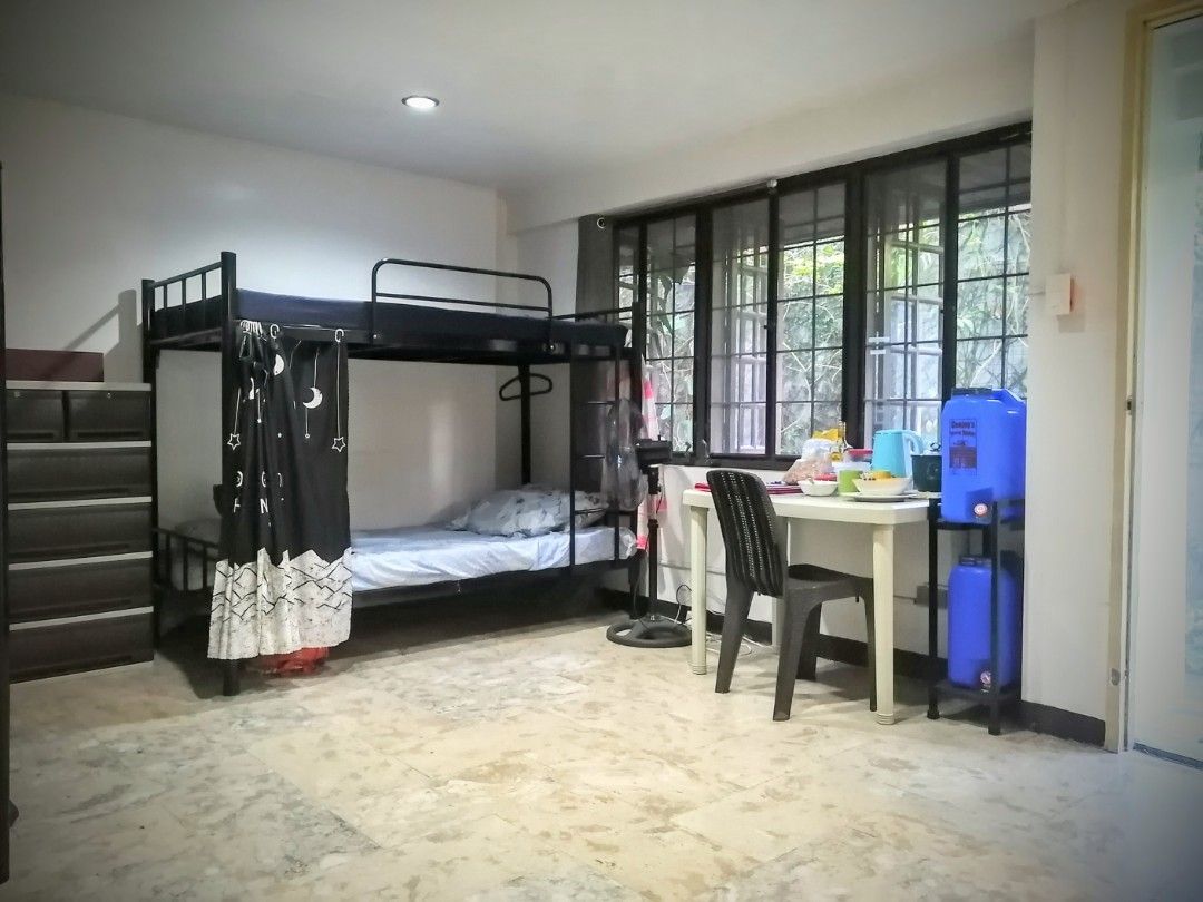 Bedspace BF Homes Parañaque (Category: Room Rentals) located in Paranaque City. Submitted by sandyf0905 (Listing ID 1232002010, Image 2). Description: Bedspace for Males available. Includes bed with mattress, water and electricity, electric fan, cabinet, drinking water, WiFi and laundry..
