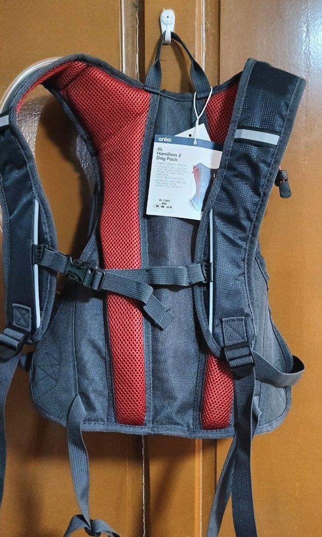 Bnew 6L Hamilton 2 day pack (Category: Backpacks) located in Quezon City. Submitted by 12thfd (Listing ID 1314424434, Image 3). Description: Bnew 6L Hamilton 2 day pack/ including 2L reservoir 1,5k only AU brand.