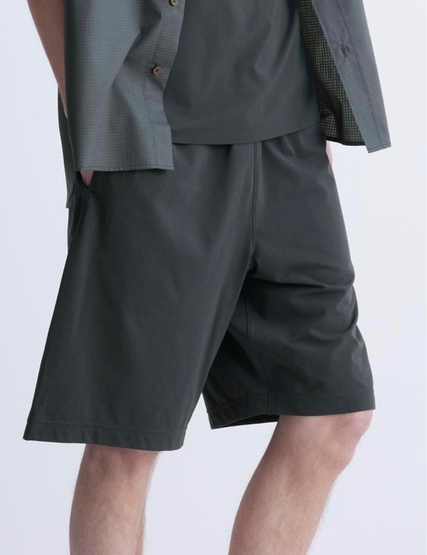 BNWT Uniqlo men dry ex shorts, Men's Fashion, Bottoms, Shorts on