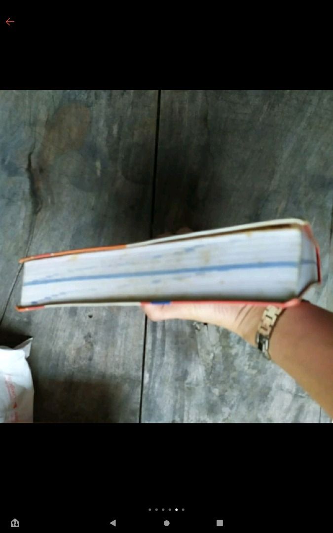 Collins Easy Learning Spanish Dictionary (Category: Textbooks) located in Quezon City. Submitted by genki_girl (Listing ID 1314371871, Image 2). Description: preloved (used) flexible cover. covered in plastic. previous owner's name on first page. foxing on sides.pages are clean and complete. BPI/ Gcash.