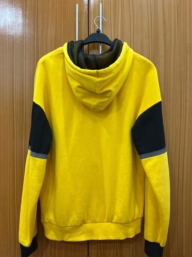 Cotton On Black and Yellow Hoodie Men s Fashion Coats Jackets and Outerwear on Carousell