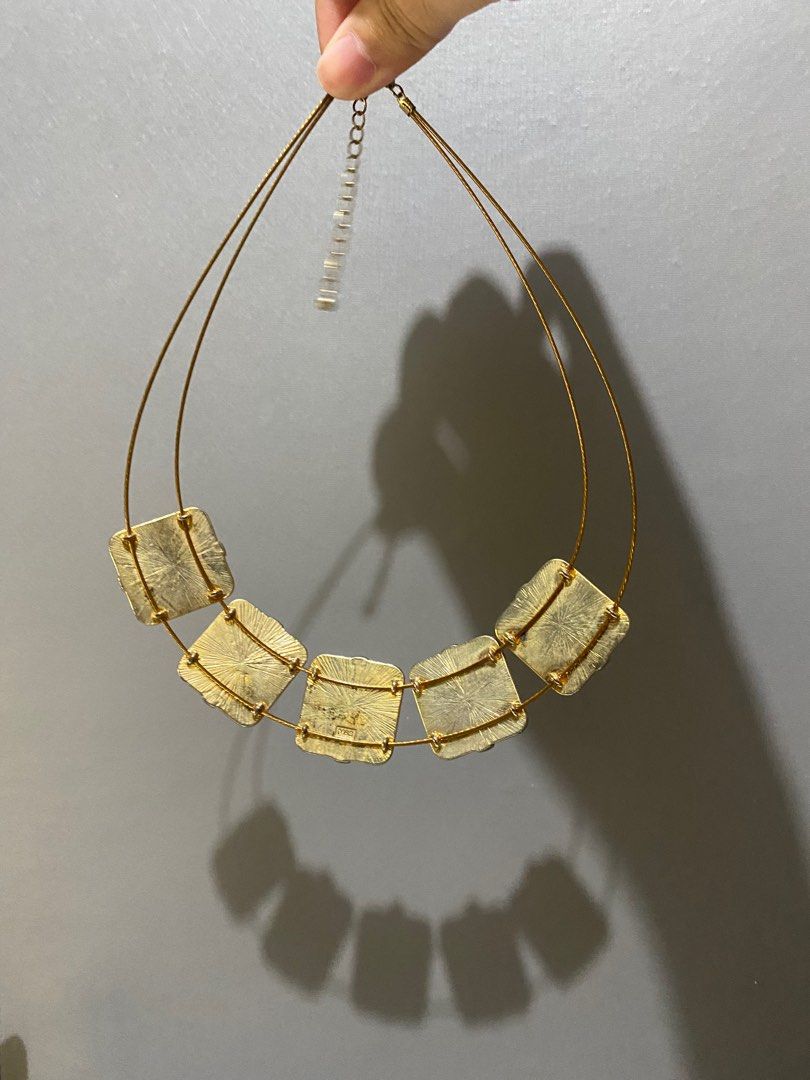 Fashion Necklace (Category: Necklaces) located in Santa Maria. Submitted by rxquelann (Listing ID 1314410800, Image 3). Description: - No issue - Adjustable - Good to wear for events or parties - Sta. Maria Bulacan Area.