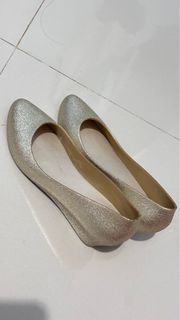 (Kategori: ) berada di . Dikirim oleh syasimizz (ID iklan 1314405236, Gambar 1). Deskripsi: .