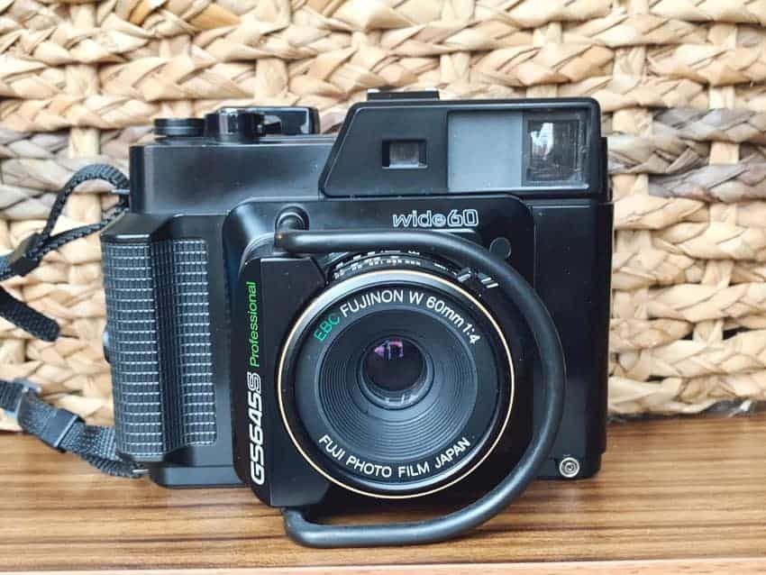 富士フィルム FUJI GS645S Professional（FUJIFILM GS645S