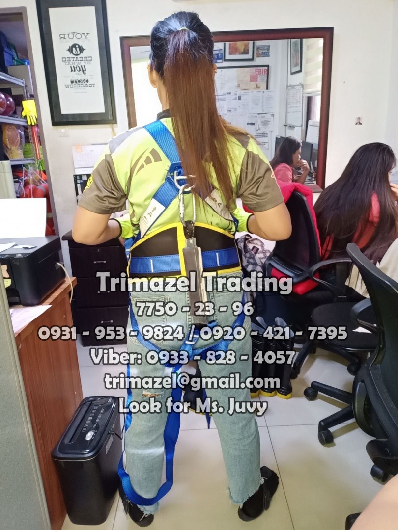 FULL BODY HARNESS, Commercial & Industrial, Construction & Building ...