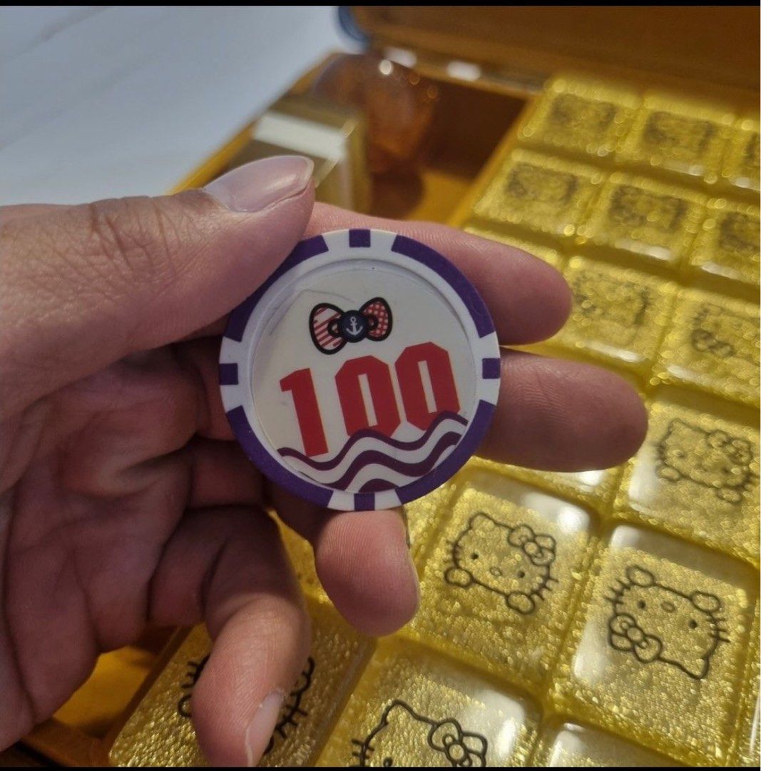 Hello kitty gold mahjong tile set, Hobbies & Toys, Toys & Games on ...