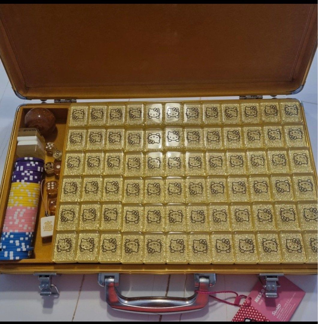 Hello kitty gold mahjong tile set, Hobbies & Toys, Toys & Games on ...
