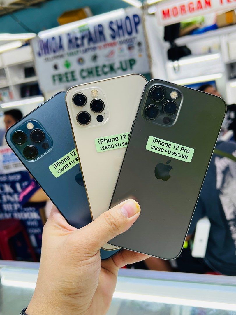 Iphone 12 Pro 128GB 95bh no issues Openline any sim will do (Category: iPhone 12 Series) located in San Juan City. Submitted by saabangadgetshop (Listing ID 1314540894, Image 1). Description: Onhand | Pre-owned iPhone 12 Pro 128GB OPENLINE 95bh NO HIDDEN ISSUES NO HISTORY OF REPAIR 99%Smooth TEST TO SAWA RESET ALL YOU WANT NOT REFURBISHED AUTHENTIC PHONE ALL WORKING Mode of Payment : ⬇️ ▪️Cash ▪️Bank Transfer ▪️Gcash ▪️Credit Card + interest ▪️Gg