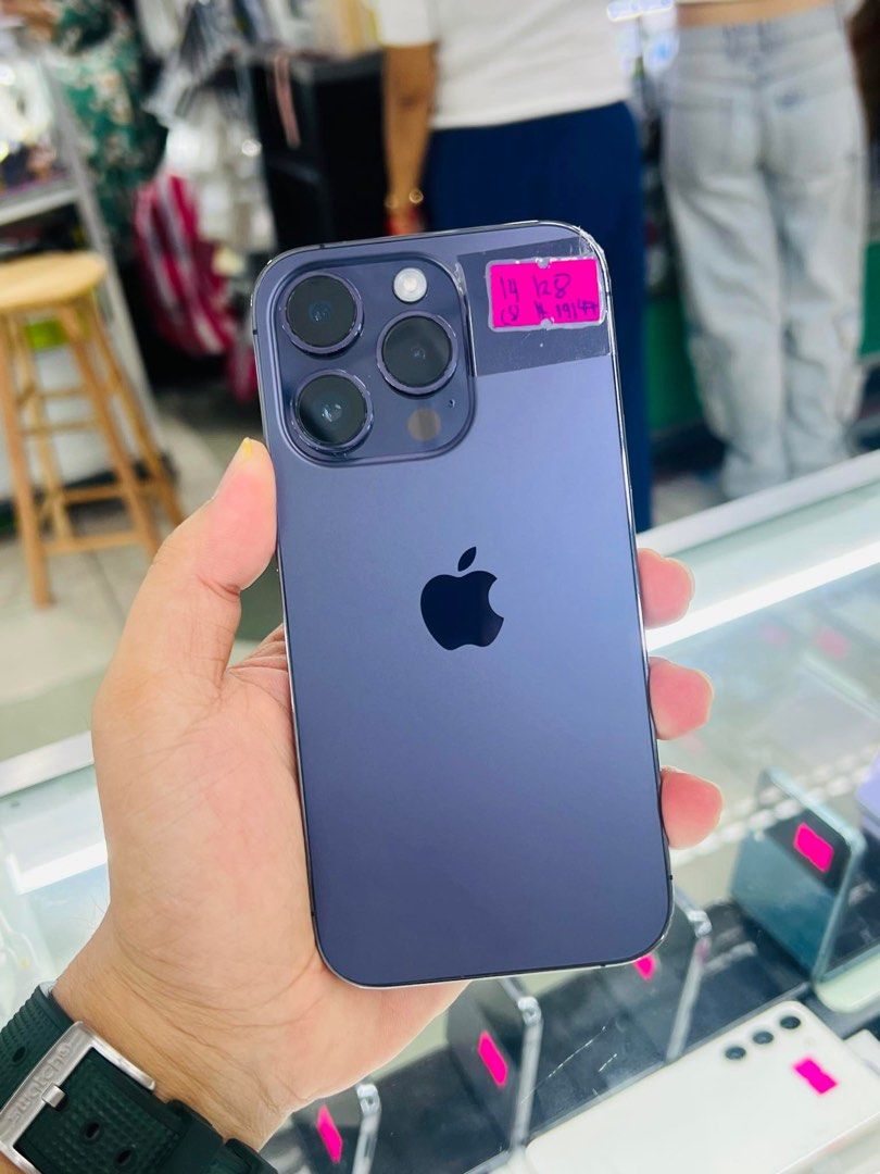 Iphone 14 Pro 128GB 93bh smartlocked no issues ntc approved (Category: iPhone 14 Series) located in San Juan City. Submitted by saabangadgetshop (Listing ID 1314540035, Image 3). Description: Onhand | Pre-owned iPhone 14 Pro 128gb Smartlocked 93bh NTC APPROVED NO HIDDEN ISSUES NO HISTORY OF REPAIR 99%Smooth TEST TO SAWA RESET ALL YOU WANT NOT REFURBISHED AUTHENTIC PHONE ALL WORKING Mode of Payment : ⬇️ ▪️Cash ▪️Bank Transfer ▪️Gcash ▪️Credit Card