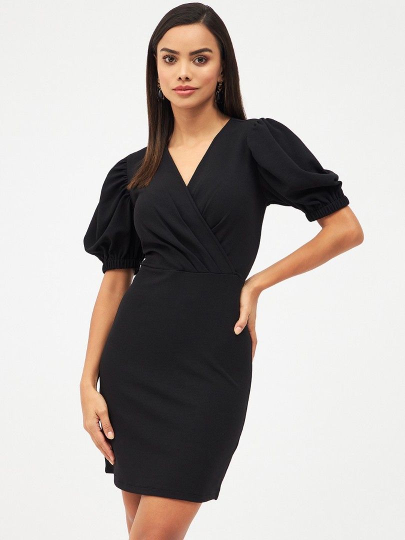 Knit V Neck Surplice Puff Sleeve Dress in Black