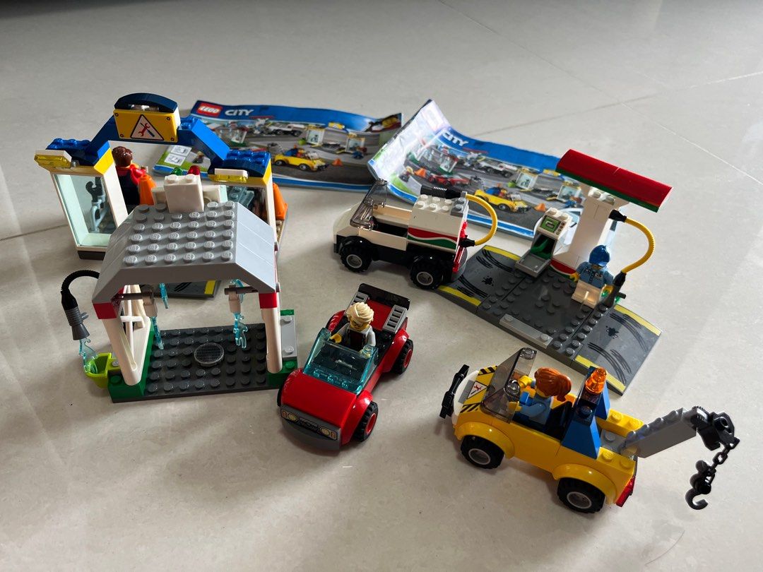 Lego garage centre online