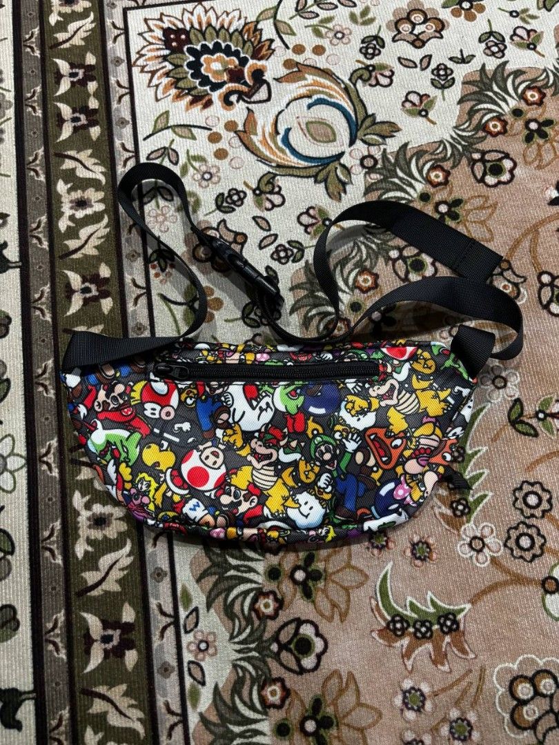 Levis x Mario Nintendo Sling bag