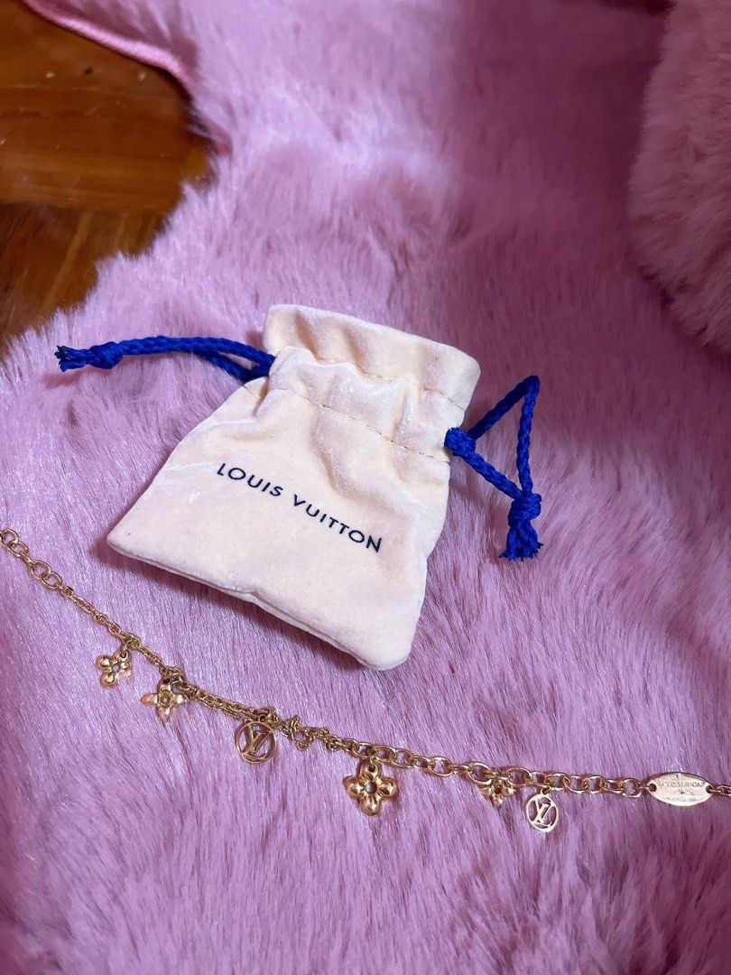 Blooming supple bracelet price top